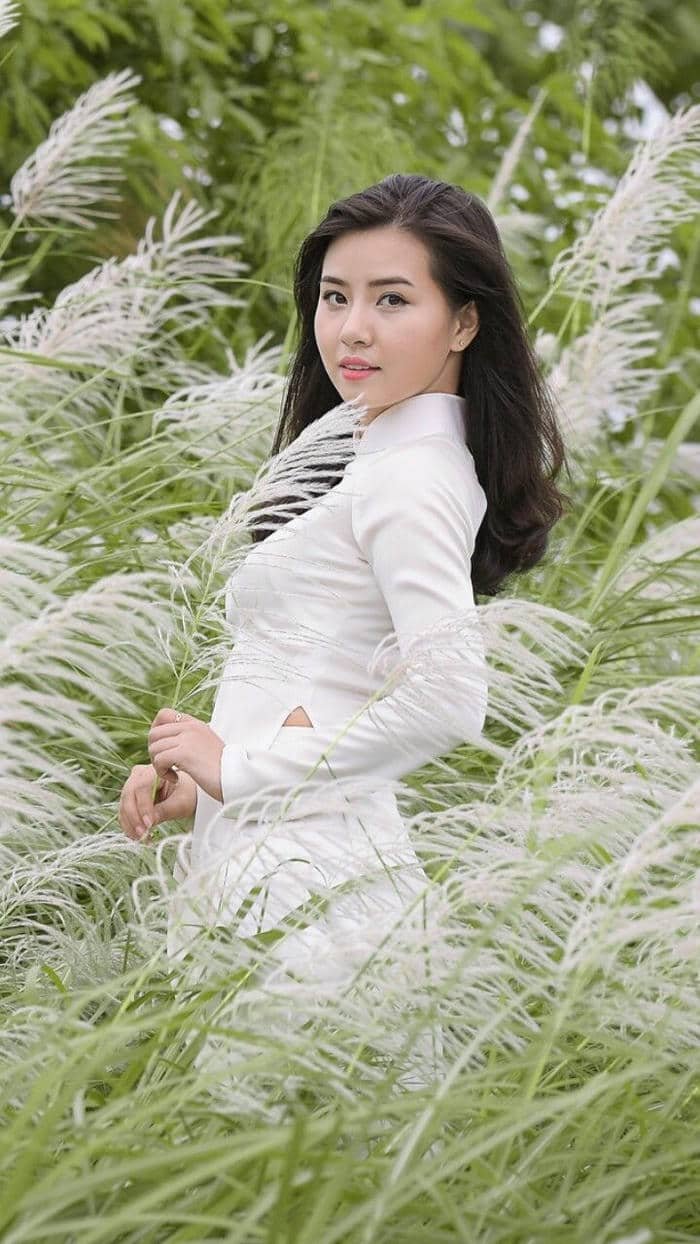 ảnh street style áo dài