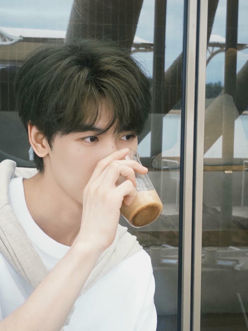 ảnh trai đẹp che mặt 2k12