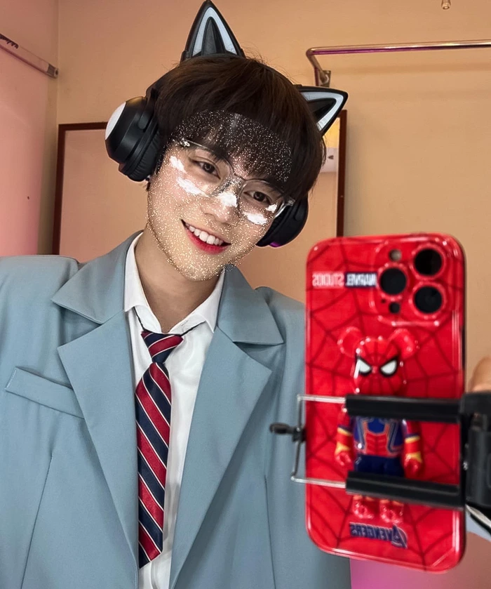 ảnh trai đẹp cute trong sáng