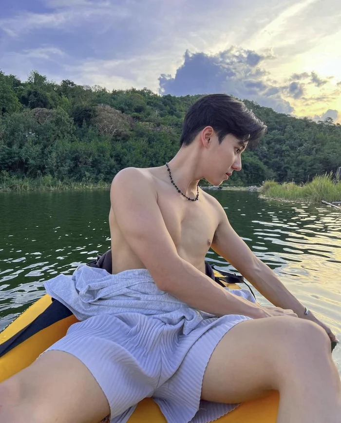 ảnh trai đẹp hà nội phong độ lịch lãm