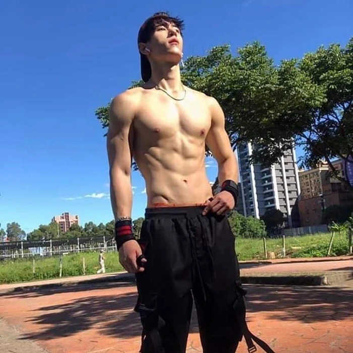 ảnh trai đẹp trung quốc 6 múi trẻ trung phong độ