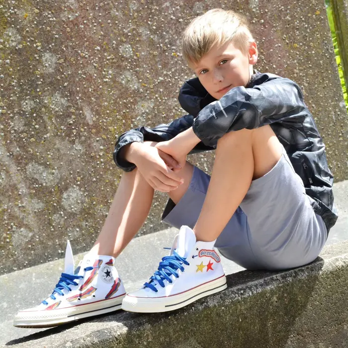 bé trai đẹp trai đáng yêu