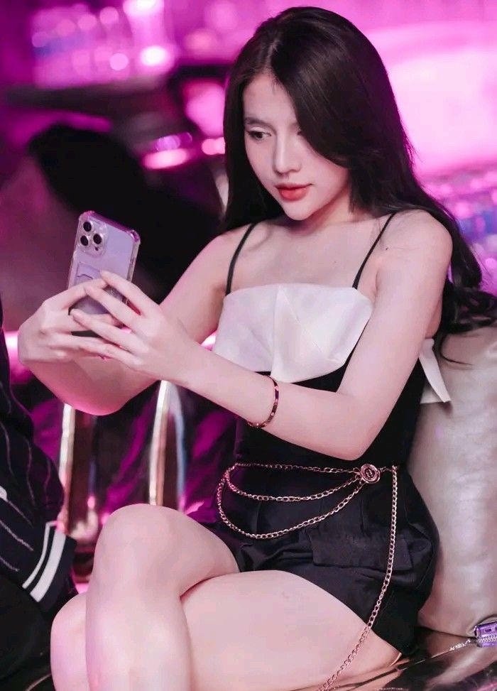 body chuẩn ở bar