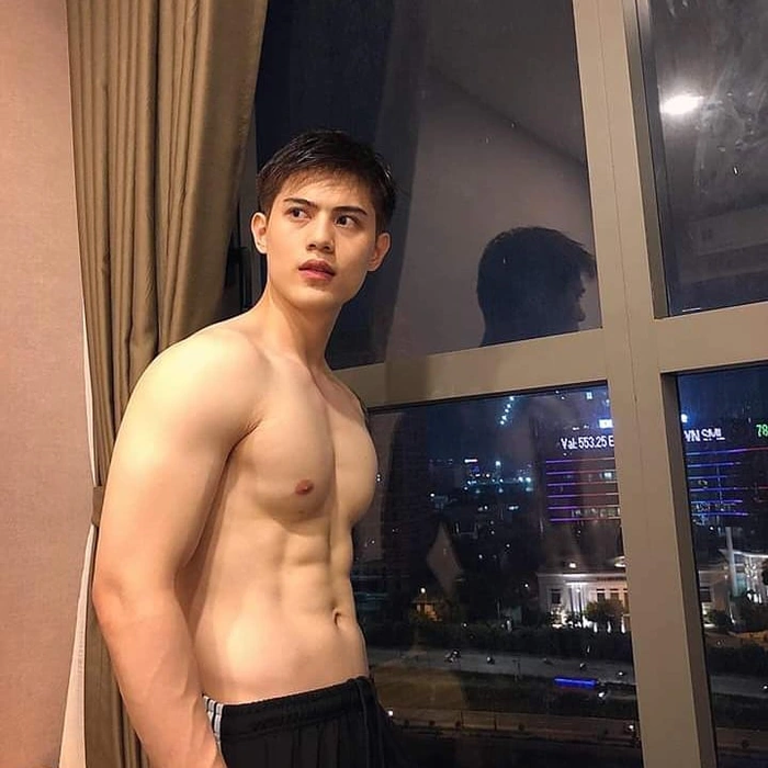 body trai đẹp nổi bật