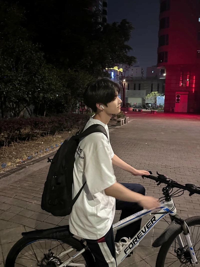 boy cá tính 14 tuổi