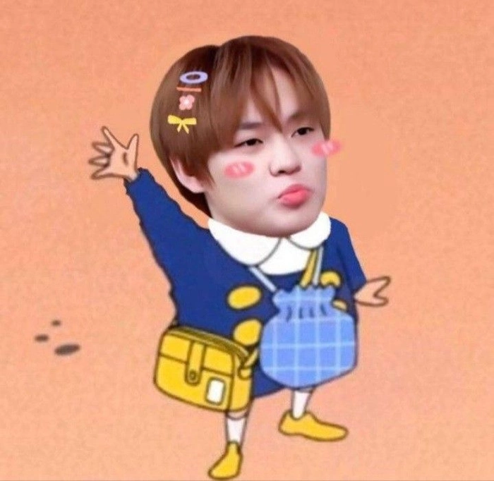 chibi ghép mặt em bé trong thế giới cổ tích