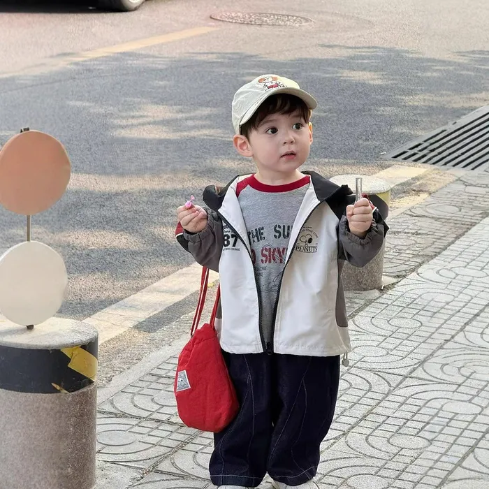 em bé đẹp trai