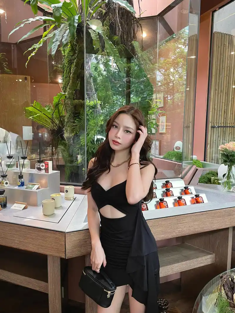 gái da trắng xinh nhất