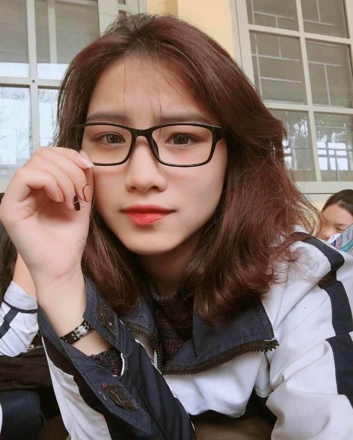 gái xinh 2k11 body nhỏ nhắn