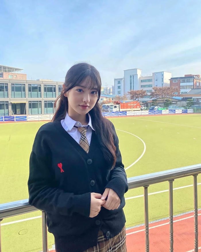 gái xinh 2k11 body teen mịn