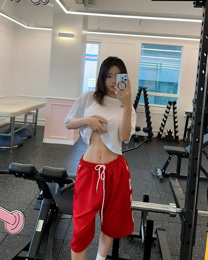 gái xinh 2k6 ngọt ngào