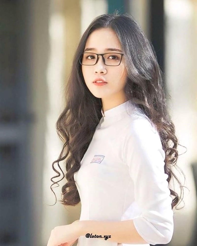 gái xinh 2k7 nhẹ nhàng