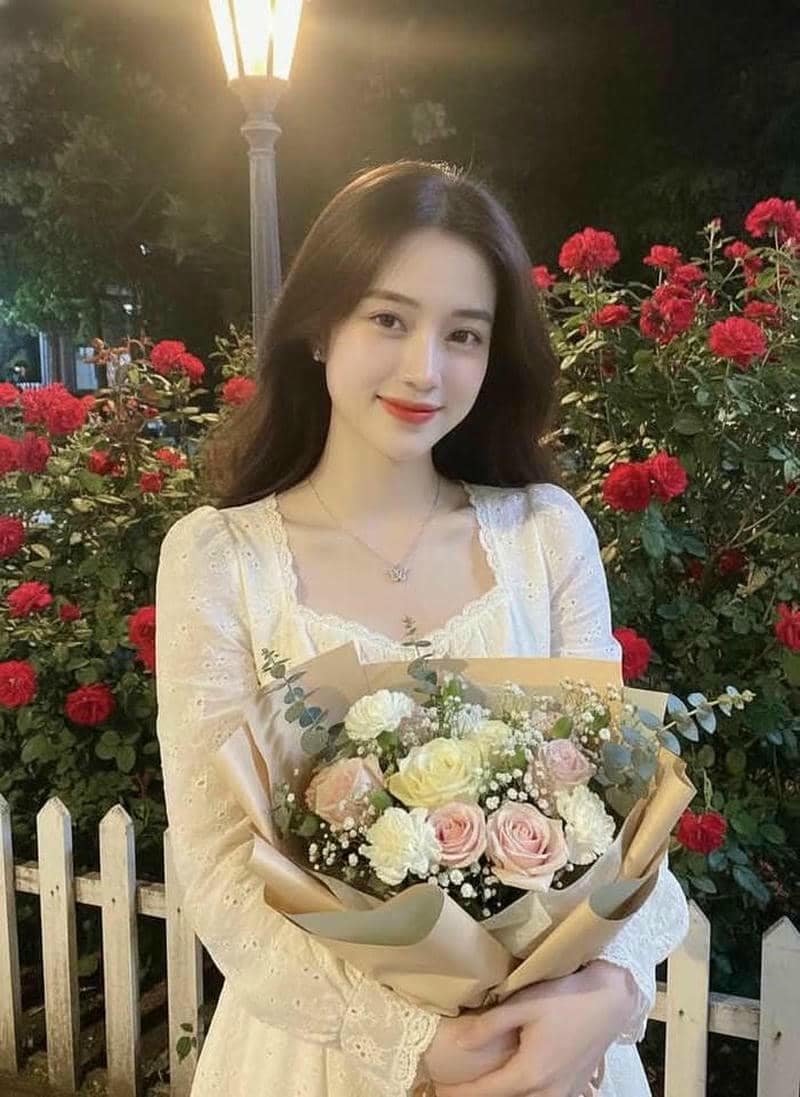 gái xinh 2k7 xinh xắn