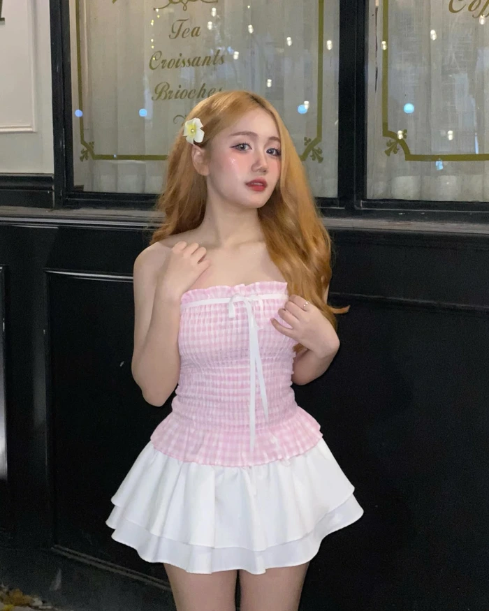 gái xinh 2k8 nổi bật dễ thương