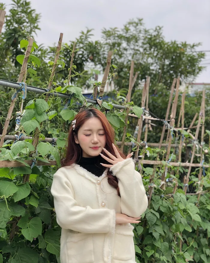 gái xinh 2k8 trẻ trung năng động