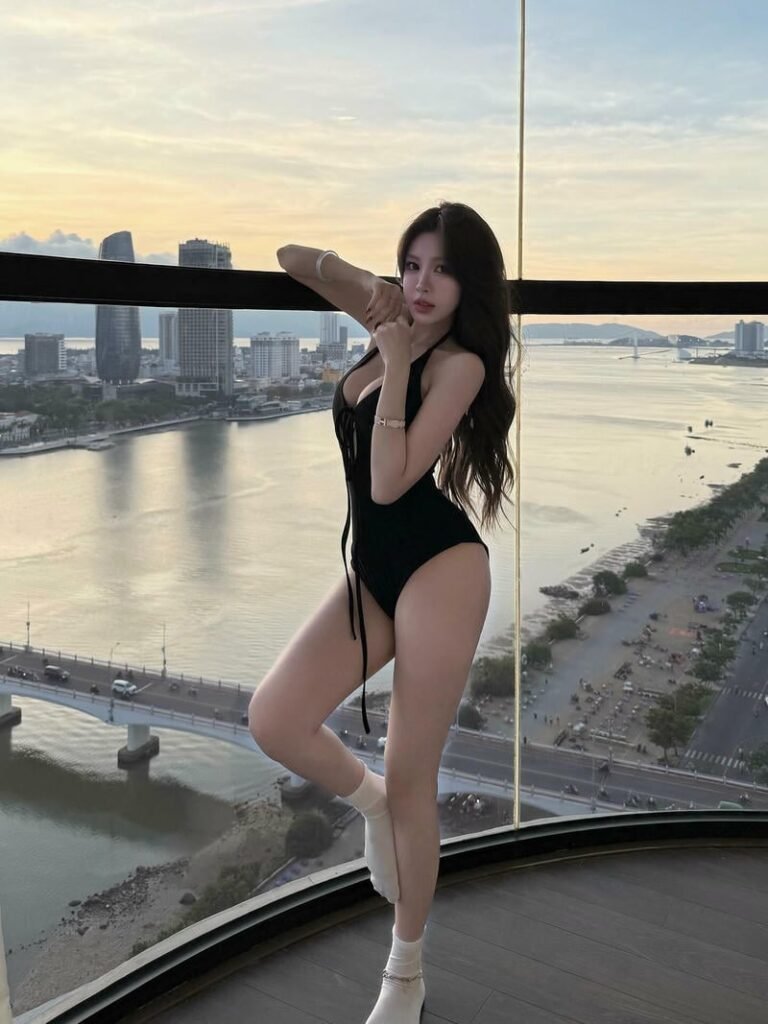 gái xinh douyin bikini cuốn hút