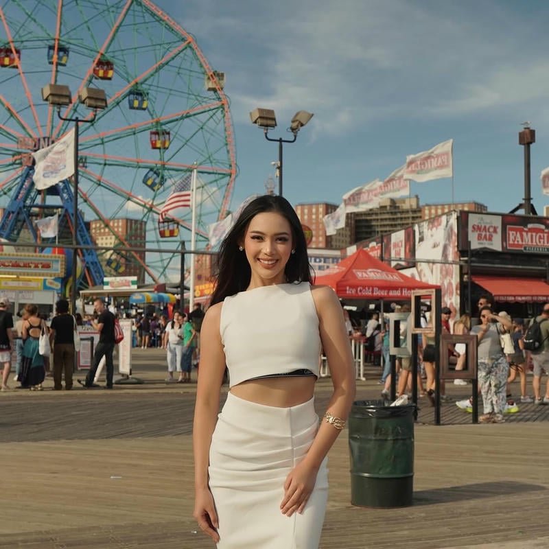 gái xinh indonesia lôi cuốn