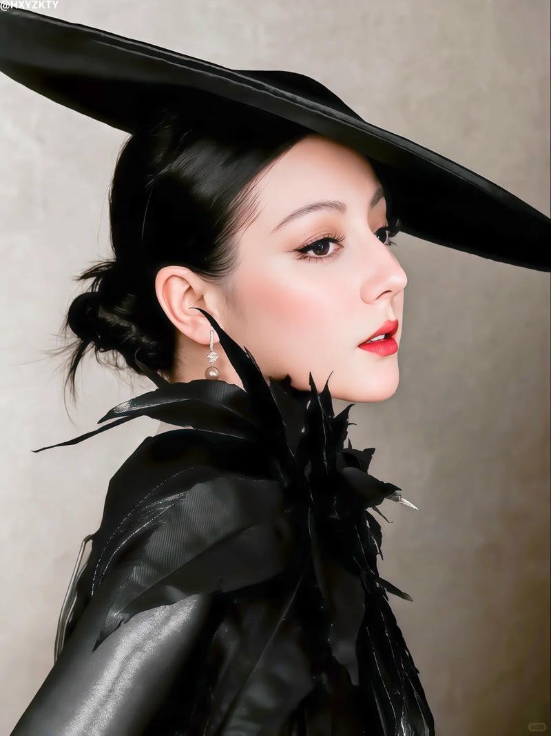 gái xinh showbiz cực hút hồn