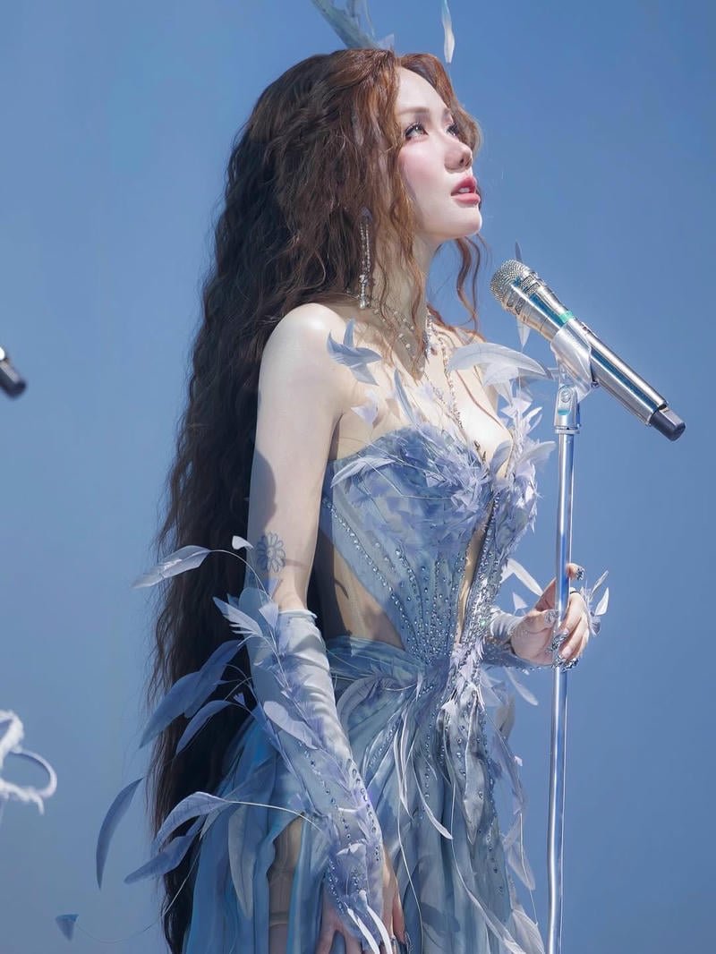 gái xinh showbiz cực nổi bật