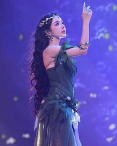 gái xinh showbiz thần thái