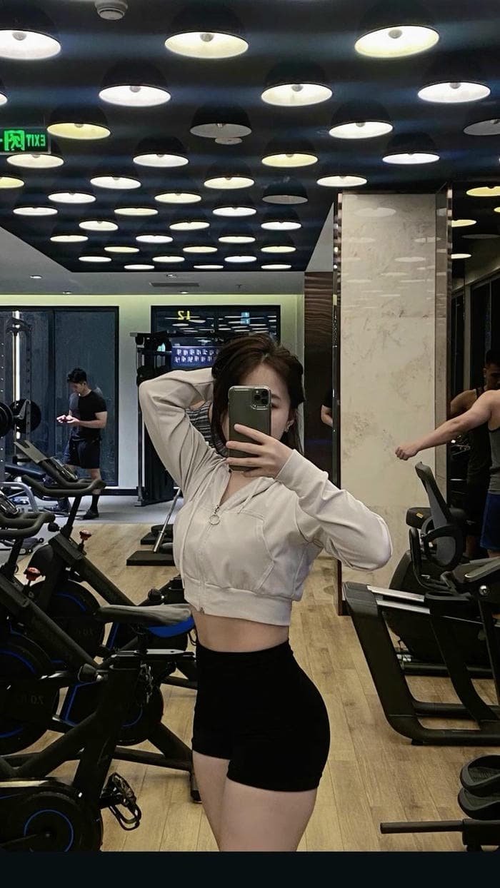 gái xinh tập gym phong cách