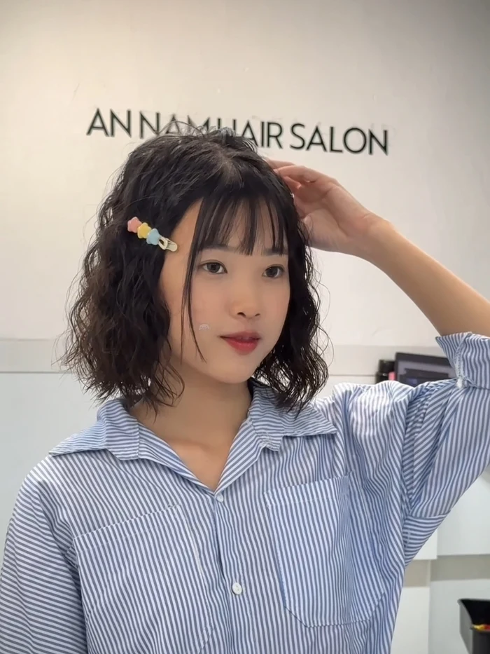 gái xinh tóc ngắn gợi cảm