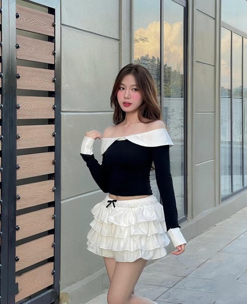 gái xinh váy ngắn hiện đại
