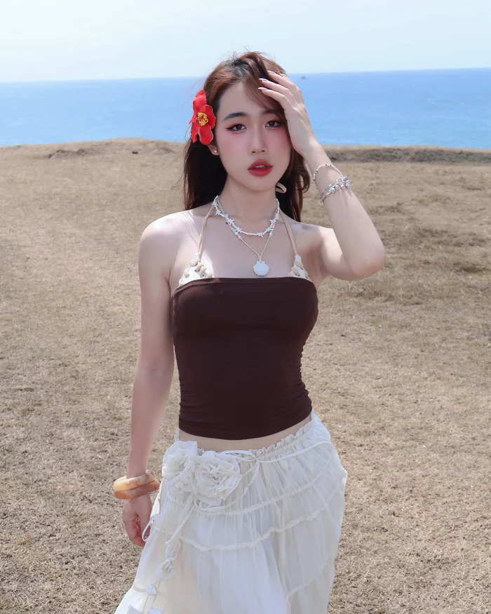 gái xinh việt lung linh