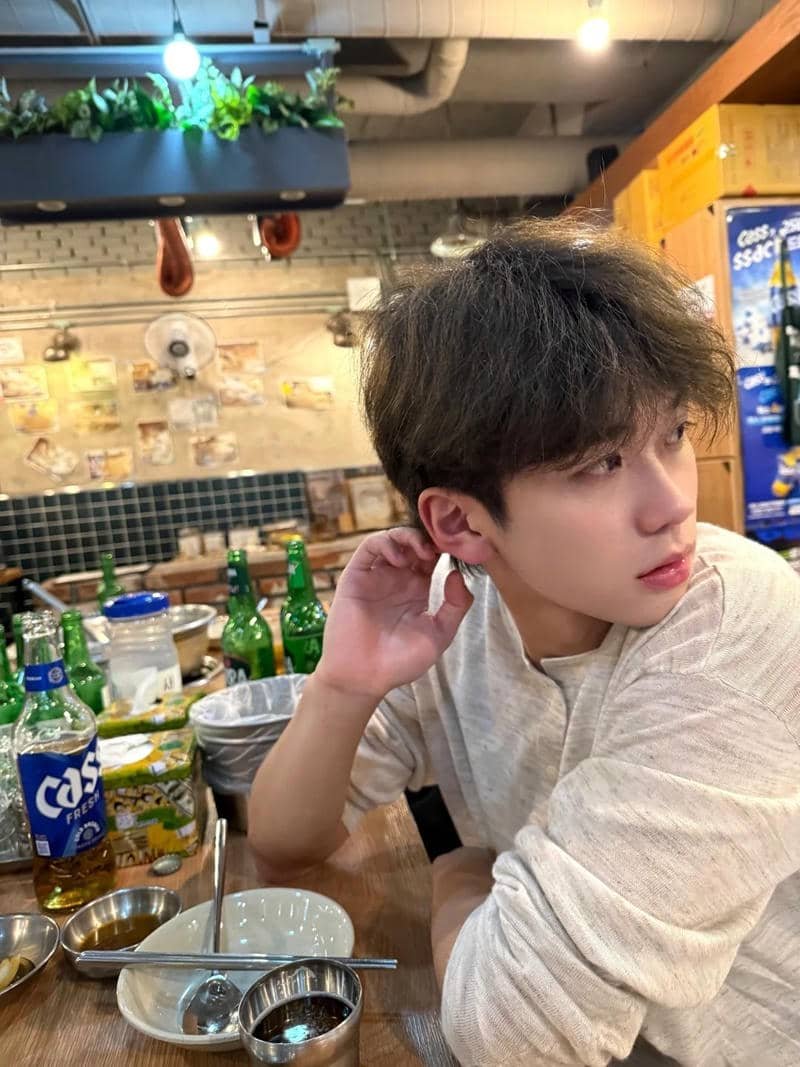 góc nghiêng trai 2k7