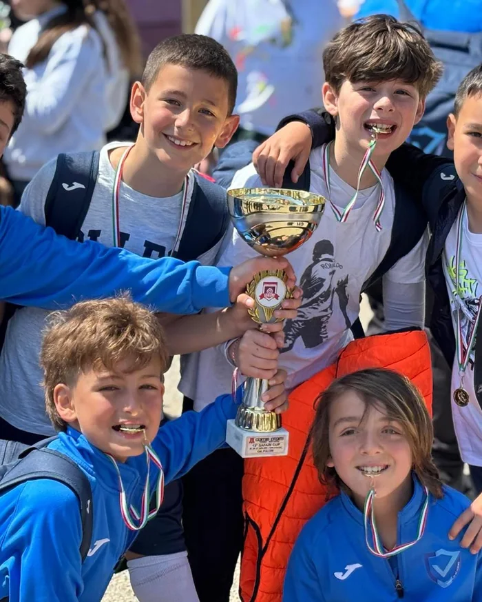 hình ảnh bé trai đẹp trai dễ thương cute