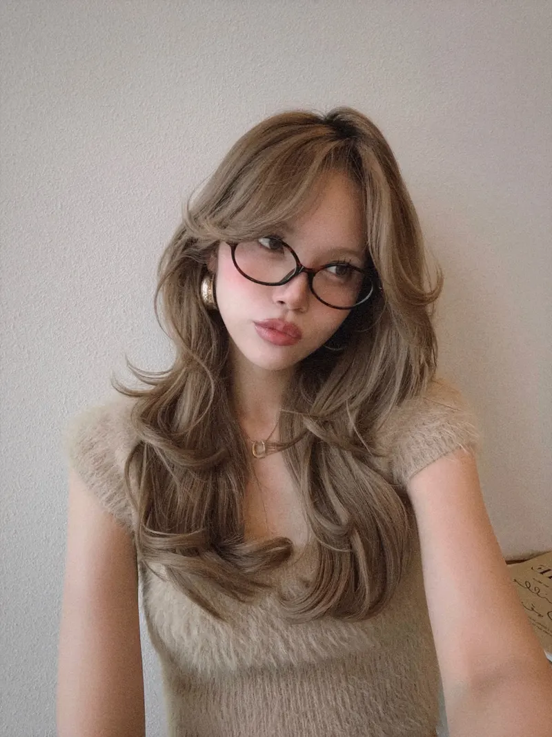 hình ảnh gái xinh 2k7