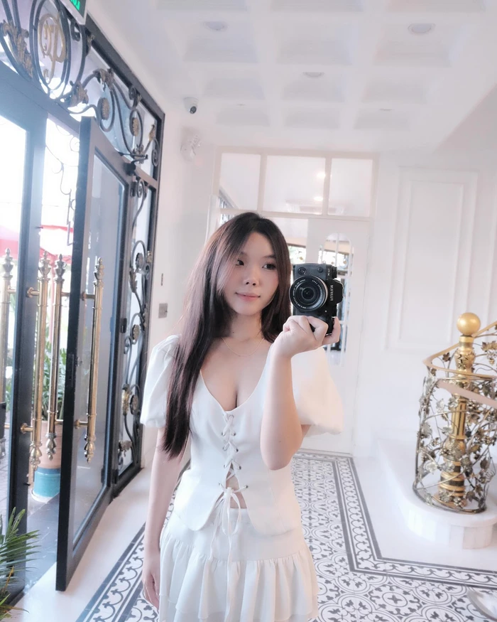 hình bé gái 2009 xinh cute dễ mến