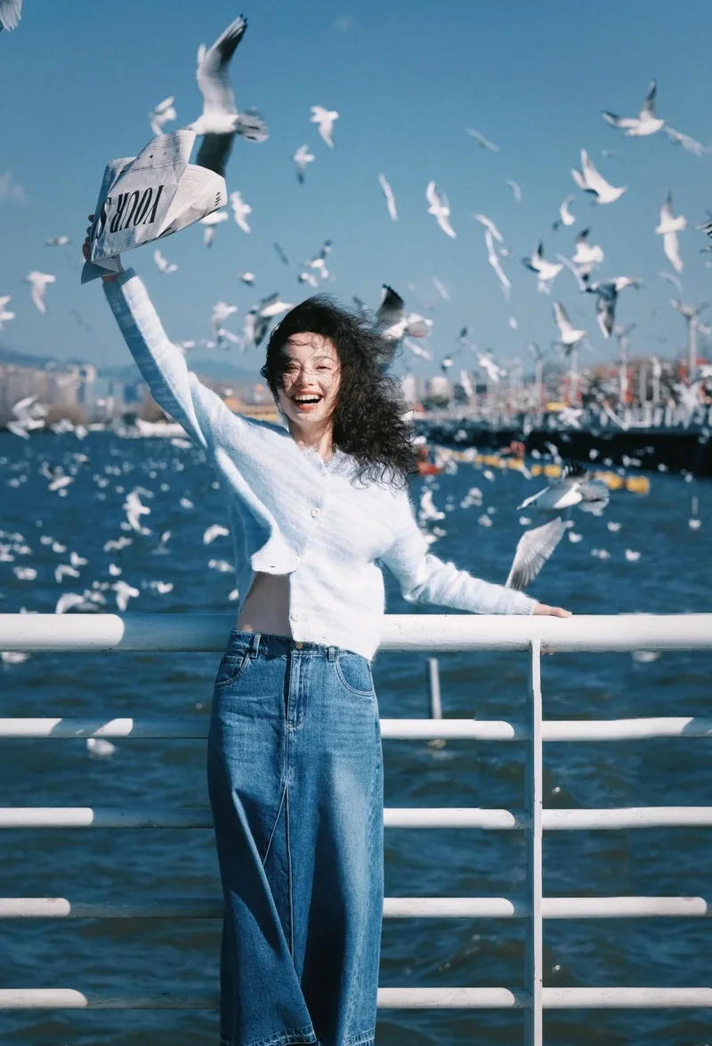 hinh gái xinh cười