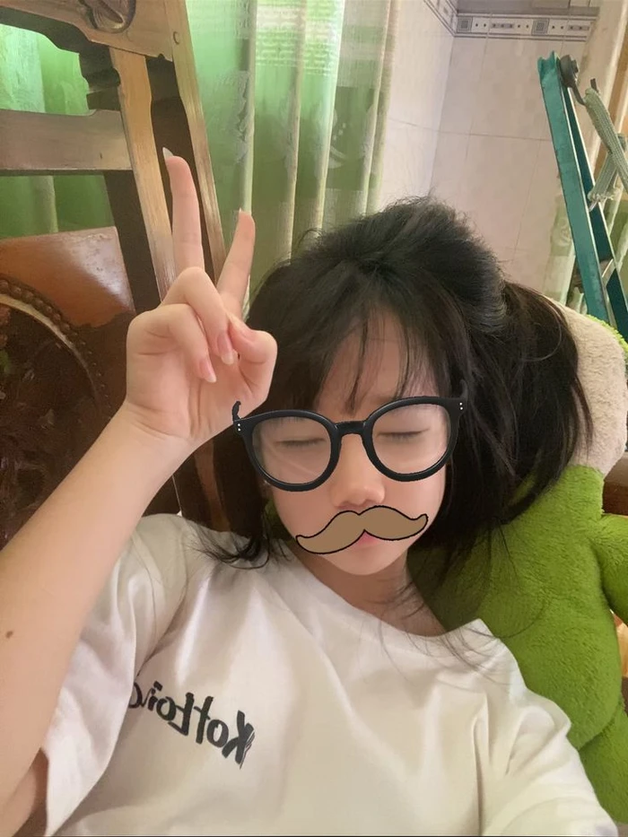 hinh nen gái xinh k12