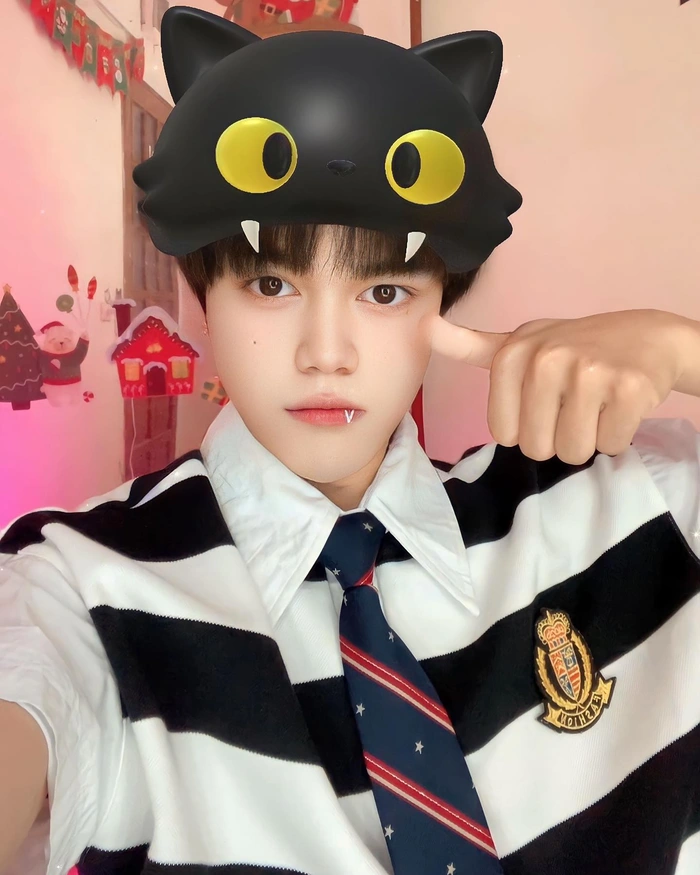 hình trai đẹp cute đáng yêu vui tươi