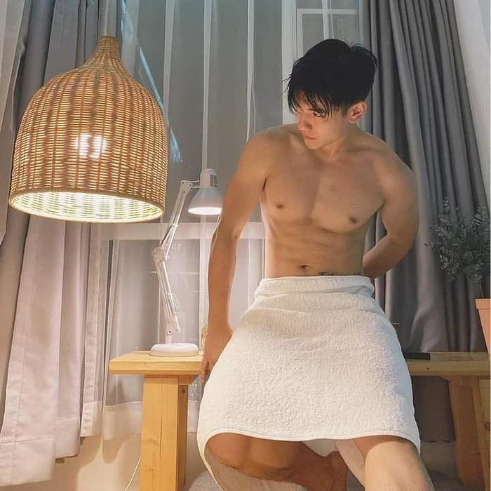 hình trai đẹp trung quốc 6 múi ngầu mạnh mẽ