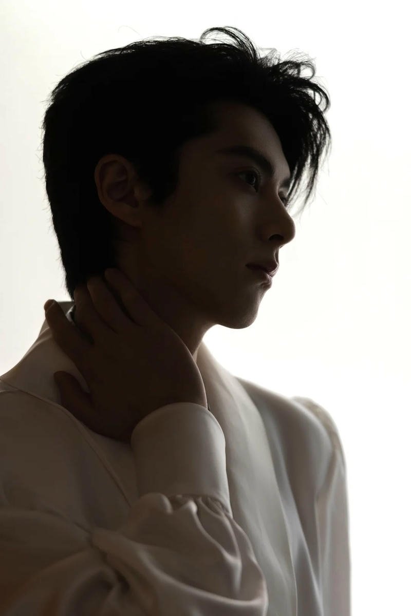 mặt trai đẹp thần thái đỉnh