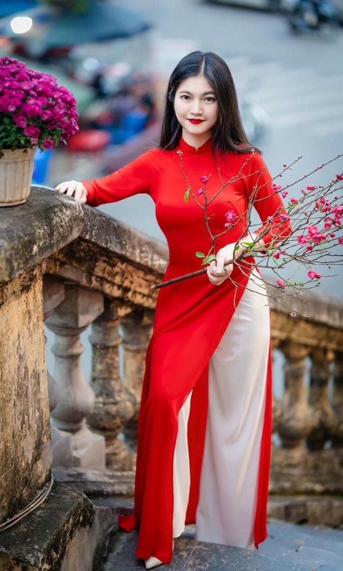 mẫu ảnh áo dài hoa mai