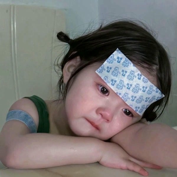 meme buồn em be khoc