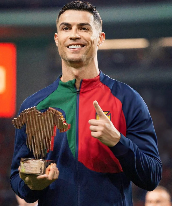 ronaldo đẹp trai cá tính