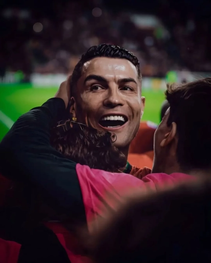 ronaldo đẹp trai cuốn hút cực kỳ