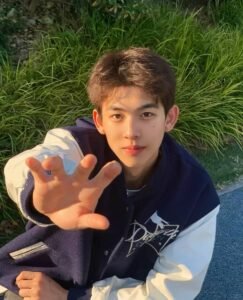 trai 2k10 đáng yêu