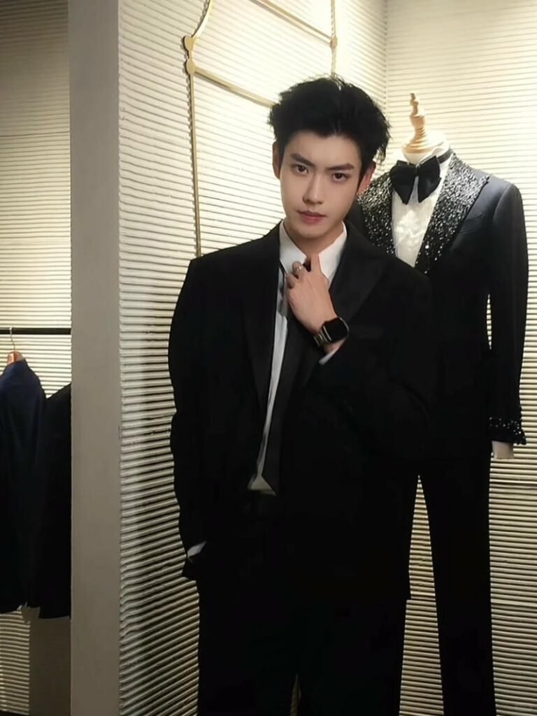 trai đẹp douyin lạnh lùng