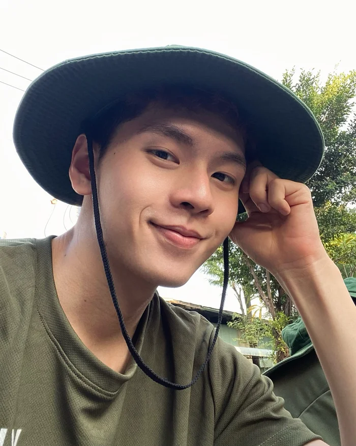trai đẹp lớp 7 tươi sáng