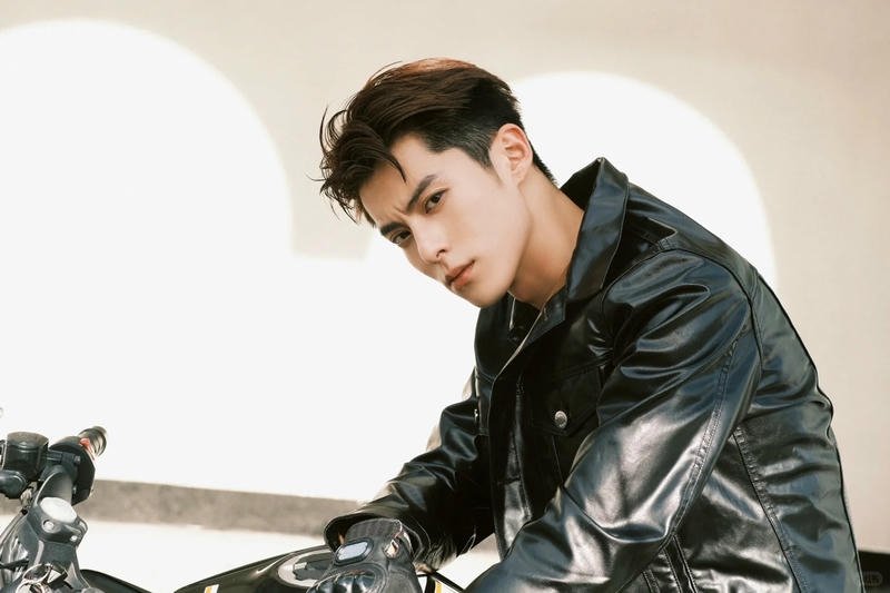 trai đẹp ngầu cuốn trend