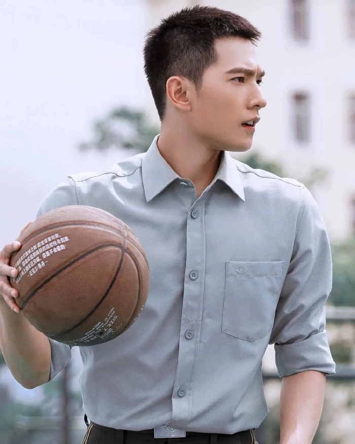 trai đẹp nhất thế giới nổi bật lịch lãm