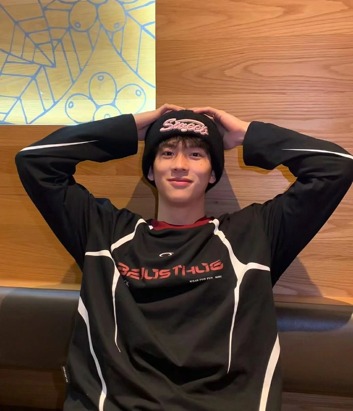 trai đẹp trung cá tính