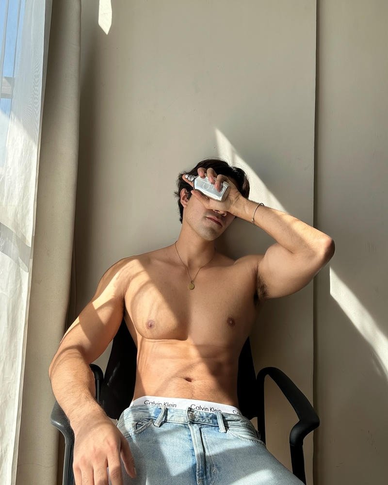 trai ngầu che mặt đẹp