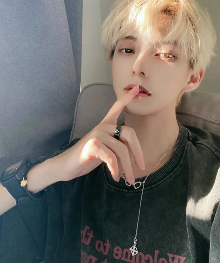 trai trung nổi bật tự nhiên