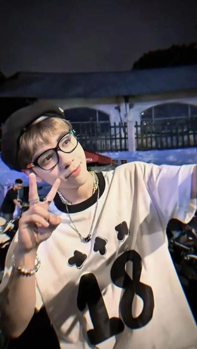 Ảnh Jack đẹp trai men